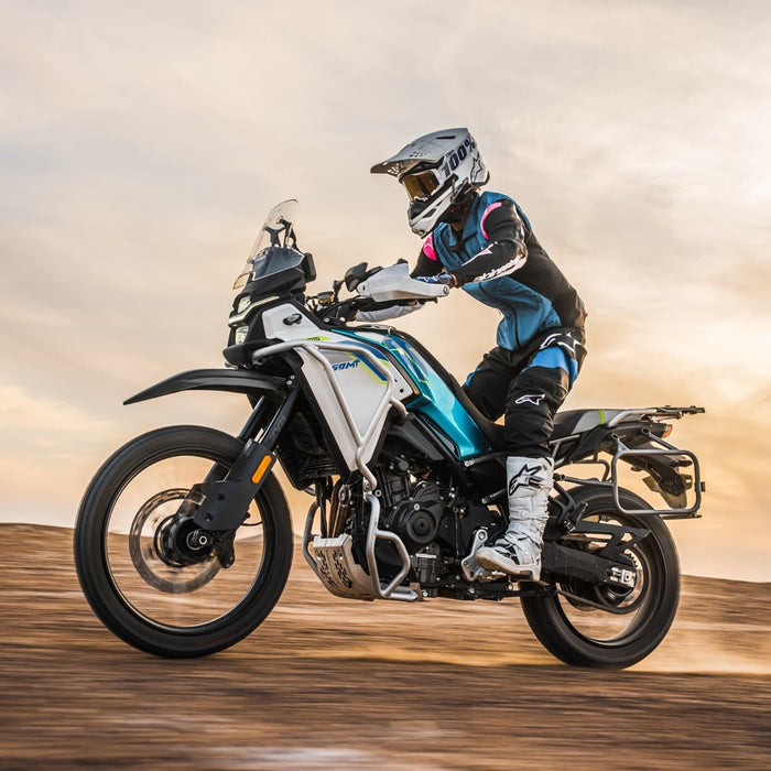 CFMOTO 450 MT